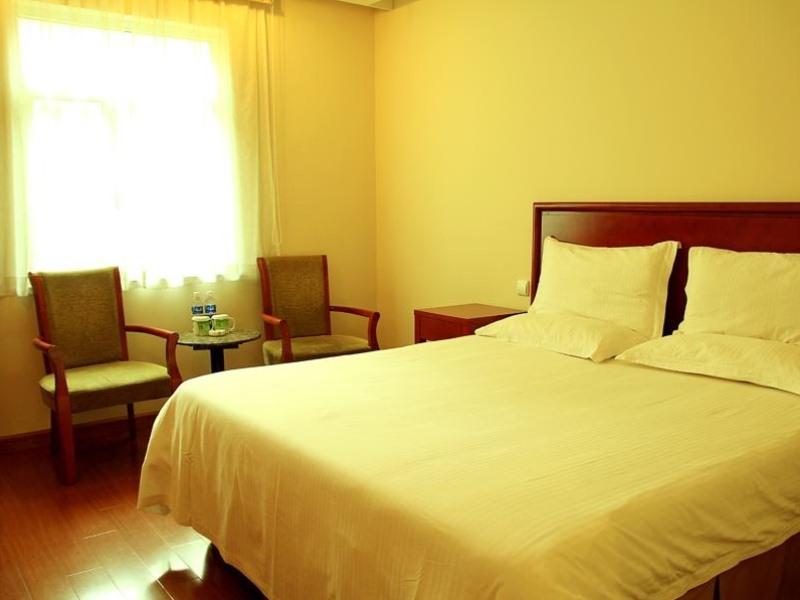 Greentree Inn Chongqing Yuzhou Road Hotel Exterior photo
